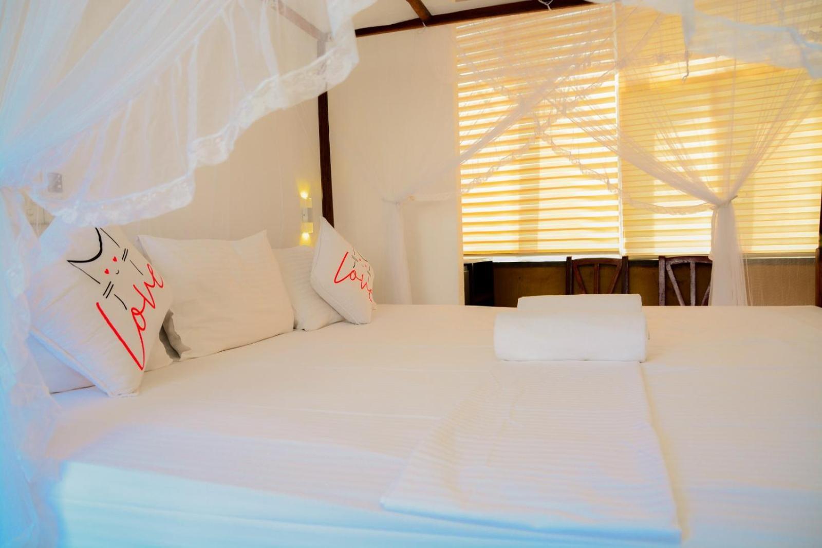 Coconut Style Restaurant & Milinda Guest Hotel Unawatuna Exterior foto