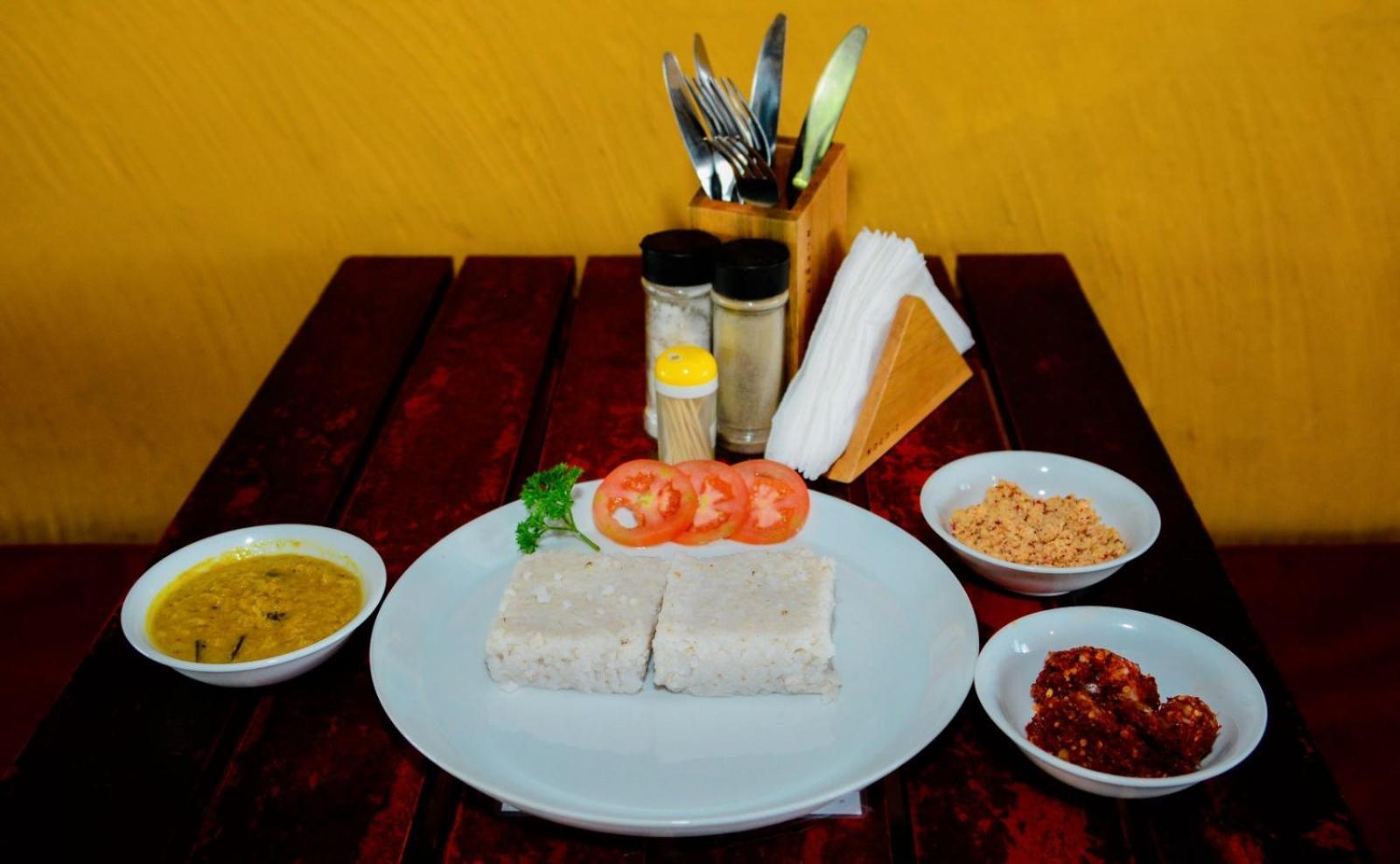 Coconut Style Restaurant & Milinda Guest Hotel Unawatuna Exterior foto